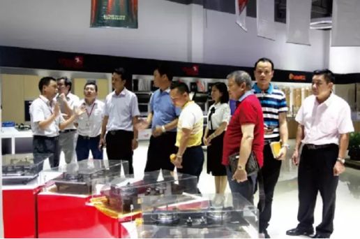 超人煙機(jī)新品上市，智能爆炒成熱點