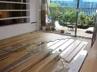 木地板可以直接鋪設在瓷磚上嗎？有什么好處？
