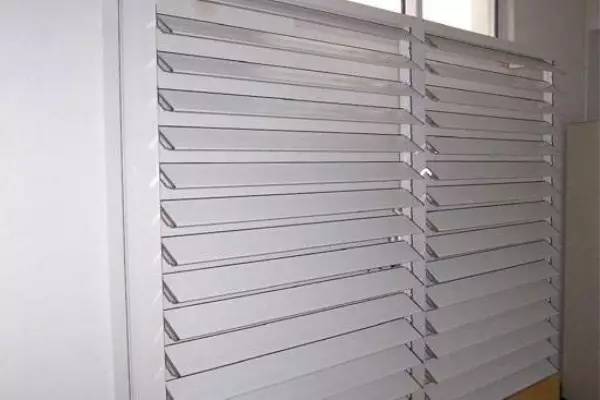 夏天降溫不靠空調(diào)？門窗隔熱妙不可言！