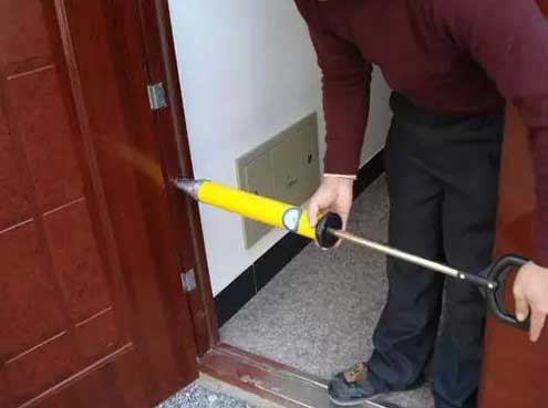 為什么安裝防盜門要灌漿？操作需注意些什么？