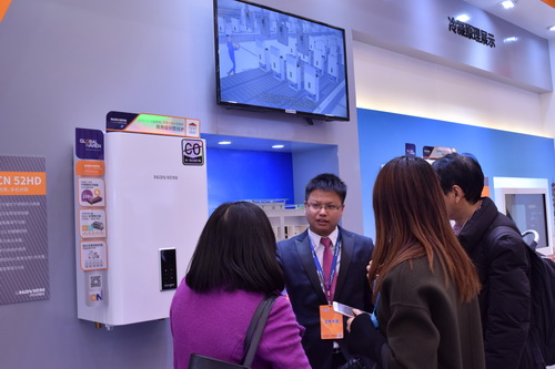大放光彩！慶東納碧安攜多款壁掛爐新品現(xiàn)身AWE2018