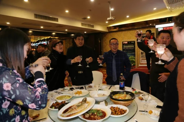 “品牌?品質(zhì)?品味”，平安樹板材兩個系列產(chǎn)品創(chuàng)訂貨奇跡