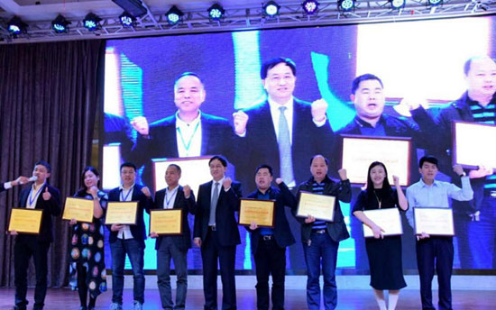回昔往首，發(fā)力明天！盤點偉業(yè)牌2017年度大事記