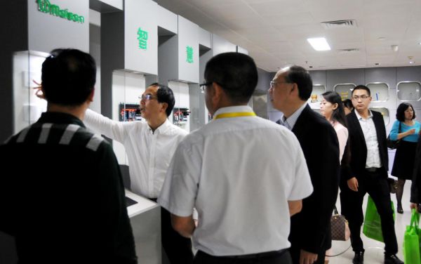 品牌日記|德陽市副市長藍益民一行領(lǐng)導(dǎo)蒞臨慧銳通考察