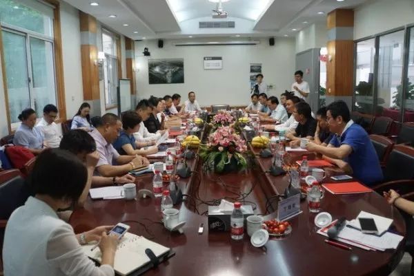 品牌大事|巴德士、湘江、展辰等企業(yè)大佬為何齊聚亞士？