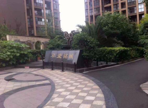 建源新風系統(tǒng)成都匯廈草堂銘城壁掛式產品安裝案例