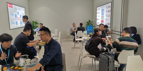 伊百麗攜時(shí)尚全屋家居新品引爆中國（廣州）定制家居盛會(huì)！