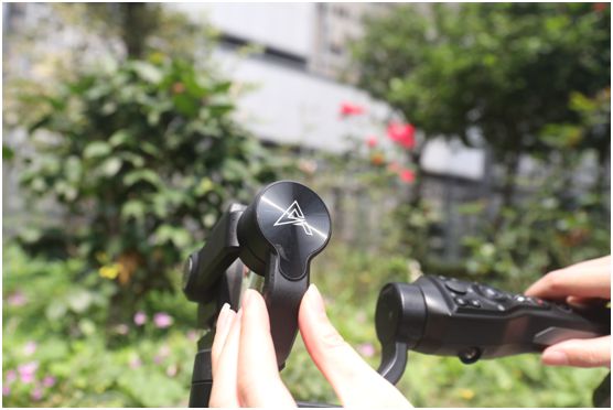 自媒體短視頻拍攝神器——奧川SMART S1手機穩(wěn)定器全面評測