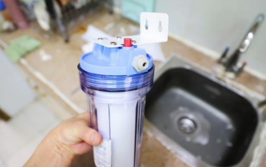 想提升水質(zhì)怎么辦?購買凈水器要技巧，三步驟幫你解決難題