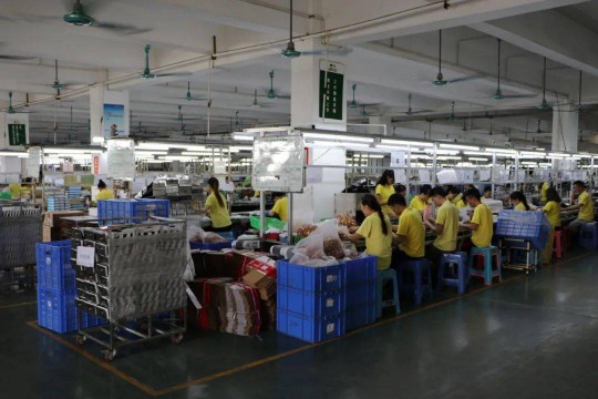 曼科“詩(shī)朗”系列新品即將上線，業(yè)界對(duì)這個(gè)老電工品牌充滿期待
