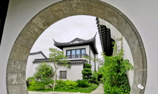 山水為丹青，門窗為鏡頭！三宅門窗為中式建筑添彩… 