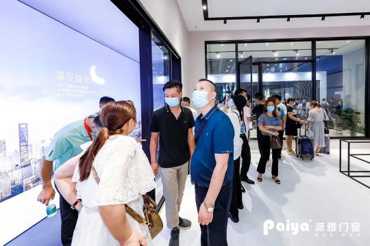 人氣爆棚超震撼!!派雅門窗攜“至臻新品”驚艷建博會(huì)！ 