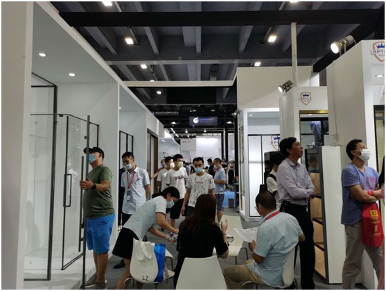 雅利斯淋浴房閃耀廣州建博會，見證品牌實力