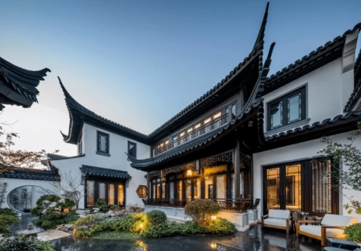 方寸之間，盡顯風(fēng)華！三宅門窗自成詩(shī)畫意境