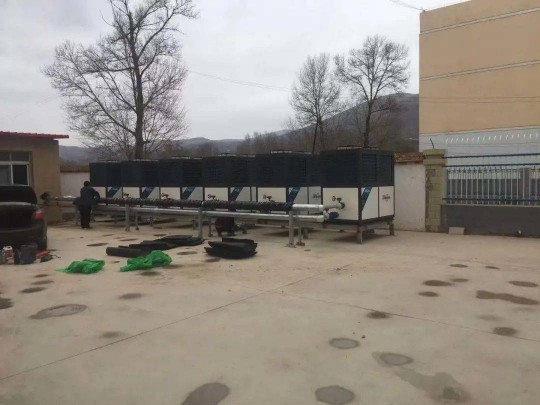 利普曼空氣能安全易操作，學(xué)校采暖省心又省錢 
