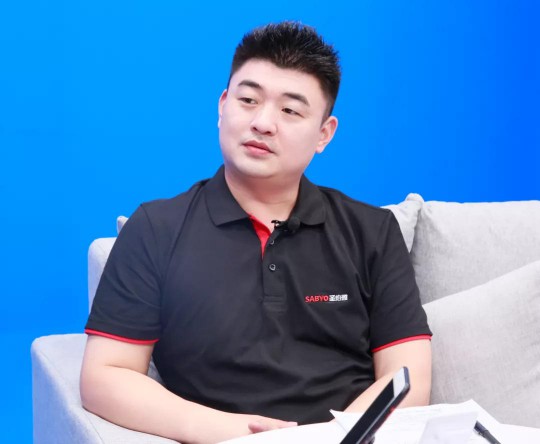 專訪圣伯雅總經(jīng)理羅杰：做墻板品牌代表，助力經(jīng)銷商轉(zhuǎn)型 