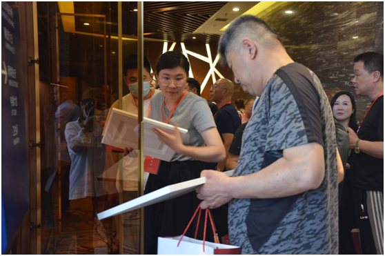 行業(yè)大波瀾 掘金共發(fā)展 魯麗家居無(wú)醛空間新品體驗(yàn)會(huì)盛大開(kāi)幕